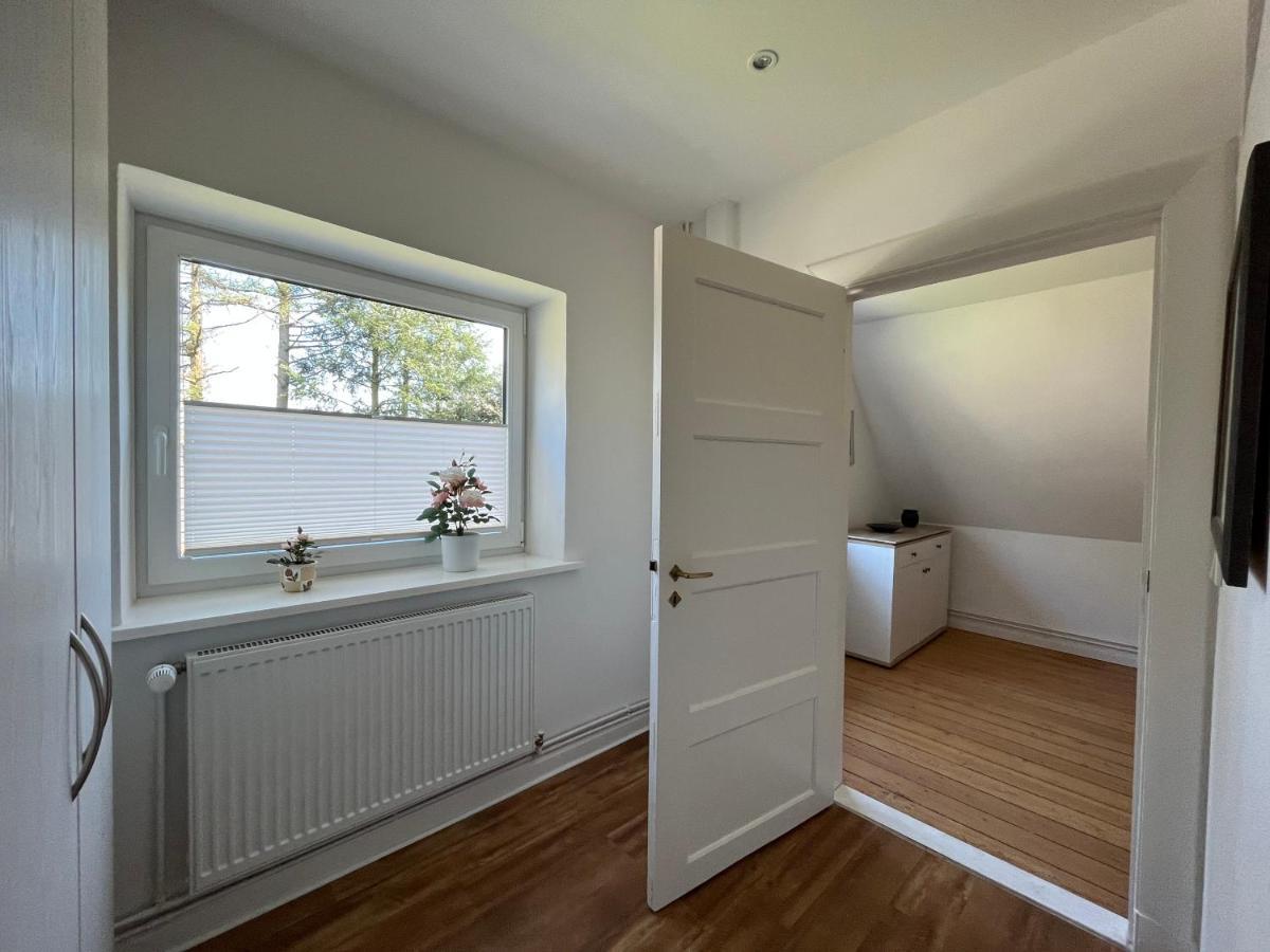 Alte Schule Meyn Apartment Bagian luar foto
